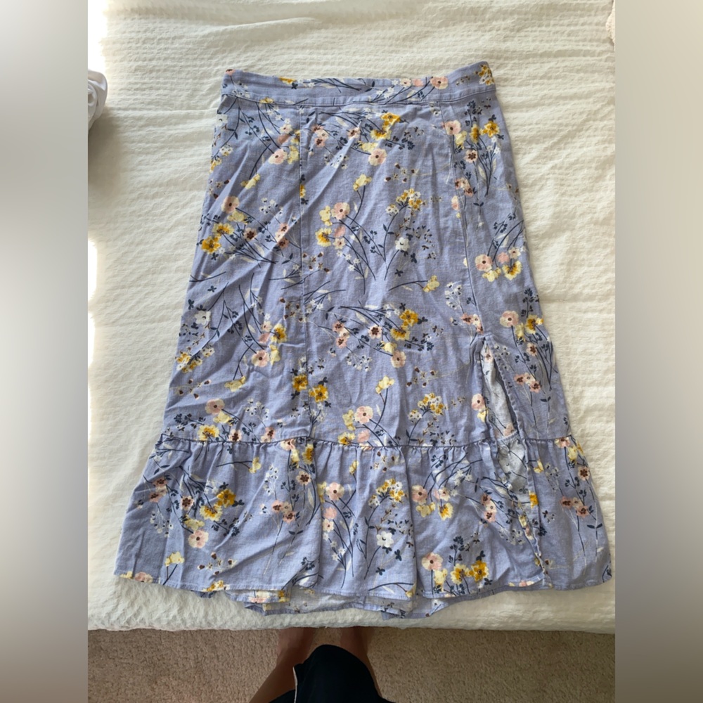 LOFT Floral Skirt in Light Blue and Yellow